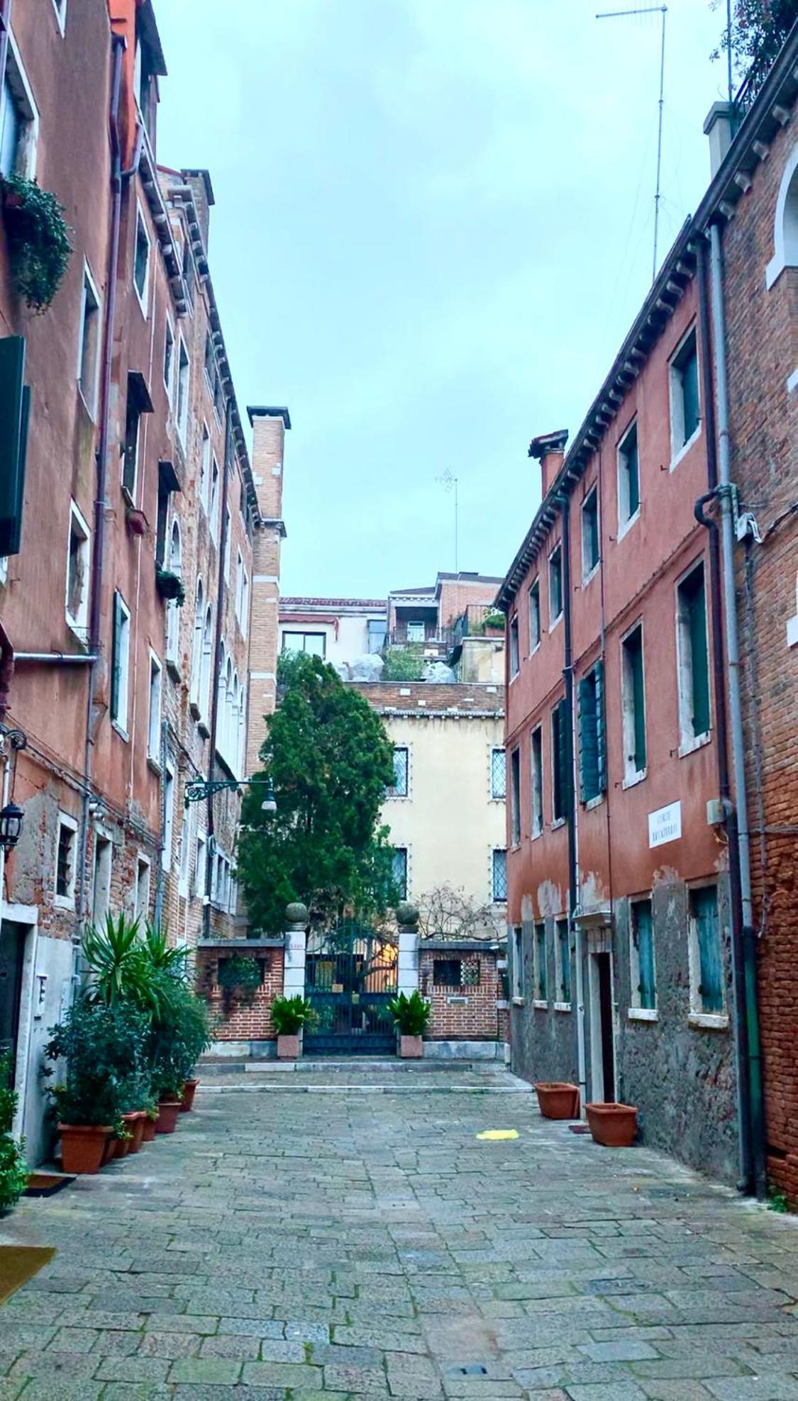 البندقية B&B Fortuny المظهر الخارجي الصورة